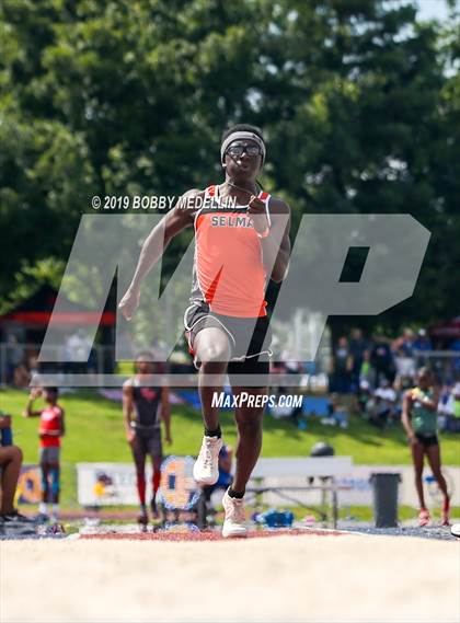 Thumbnail 3 in CIF State Track and Field (Boys) photogallery.