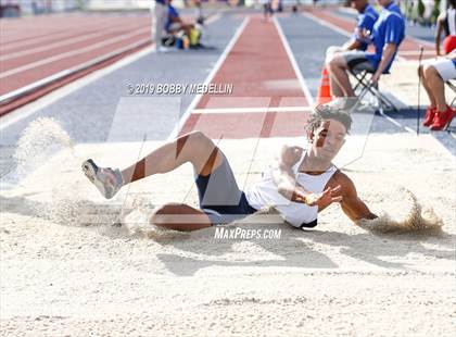Thumbnail 3 in CIF State Track and Field (Boys) photogallery.