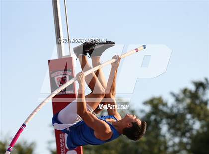 Thumbnail 2 in CIF State Track and Field (Boys) photogallery.