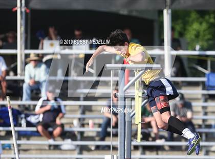 Thumbnail 1 in CIF State Track and Field (Boys) photogallery.