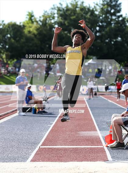 Thumbnail 3 in CIF State Track and Field (Boys) photogallery.