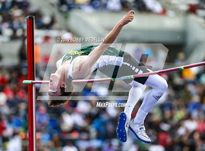 Thumbnail 1 in CIF State Track and Field (Boys) photogallery.