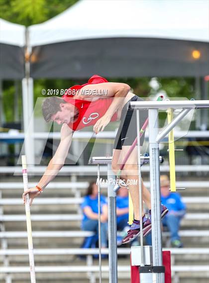 Thumbnail 2 in CIF State Track and Field (Boys) photogallery.