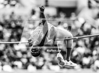 Thumbnail 3 in CIF State Track and Field (Boys) photogallery.