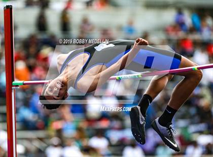 Thumbnail 1 in CIF State Track and Field (Boys) photogallery.