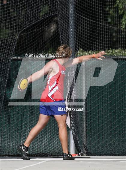 Thumbnail 1 in CIF State Track and Field (Boys) photogallery.