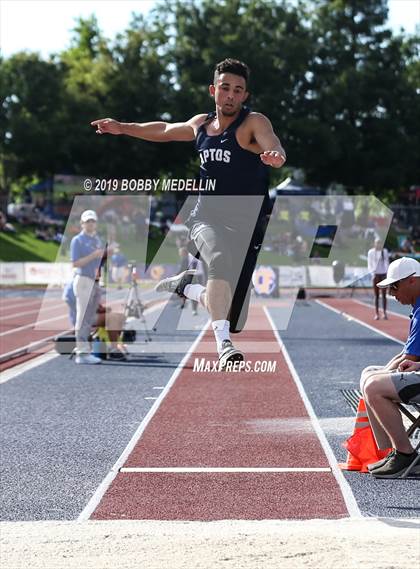 Thumbnail 3 in CIF State Track and Field (Boys) photogallery.