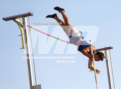 Thumbnail 1 in CIF State Track and Field (Boys) photogallery.