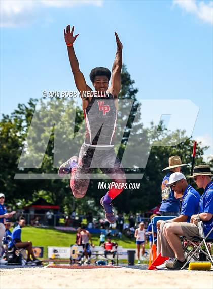 Thumbnail 3 in CIF State Track and Field (Boys) photogallery.