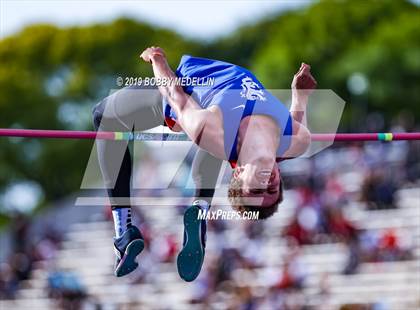 Thumbnail 2 in CIF State Track and Field (Boys) photogallery.