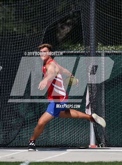 Thumbnail 3 in CIF State Track and Field (Boys) photogallery.
