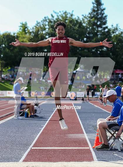 Thumbnail 1 in CIF State Track and Field (Boys) photogallery.