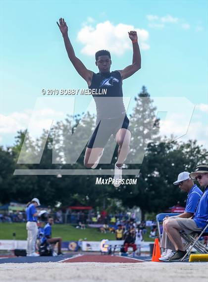 Thumbnail 1 in CIF State Track and Field (Boys) photogallery.