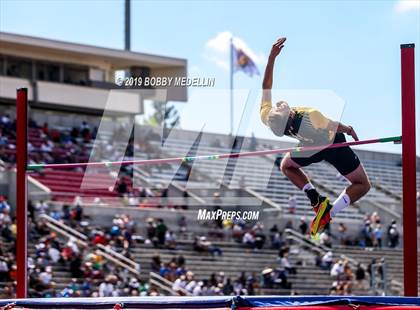 Thumbnail 2 in CIF State Track and Field (Boys) photogallery.