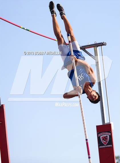 Thumbnail 3 in CIF State Track and Field (Boys) photogallery.