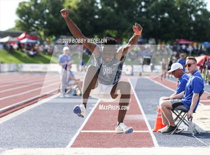 Thumbnail 3 in CIF State Track and Field (Boys) photogallery.