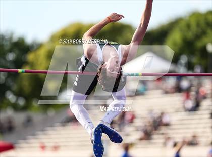 Thumbnail 2 in CIF State Track and Field (Boys) photogallery.