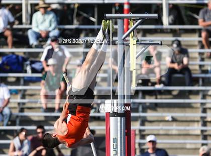 Thumbnail 2 in CIF State Track and Field (Boys) photogallery.