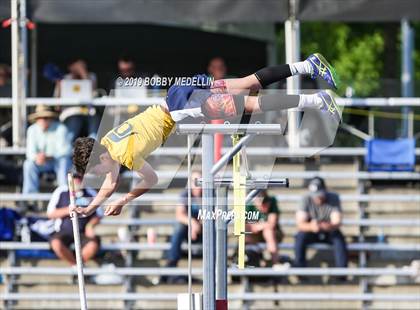 Thumbnail 1 in CIF State Track and Field (Boys) photogallery.