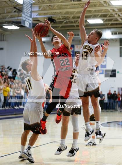 Thumbnail 1 in Grand County vs. Emery (UHSAA 3A 2nd Round Playoff) photogallery.