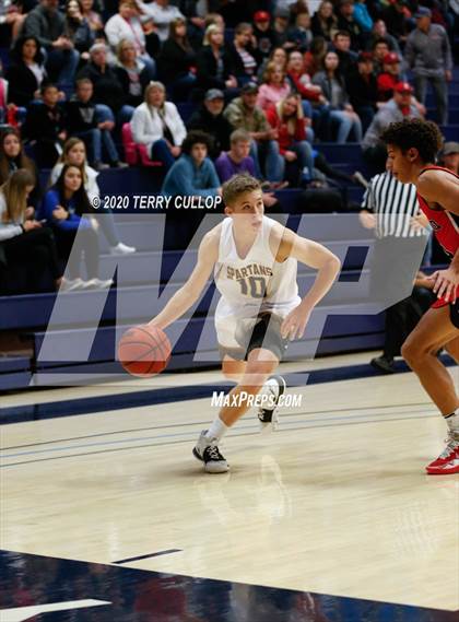Thumbnail 1 in Grand County vs. Emery (UHSAA 3A 2nd Round Playoff) photogallery.