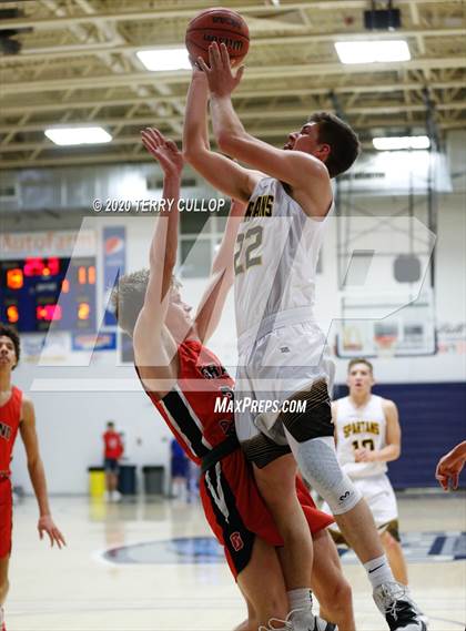 Thumbnail 3 in Grand County vs. Emery (UHSAA 3A 2nd Round Playoff) photogallery.