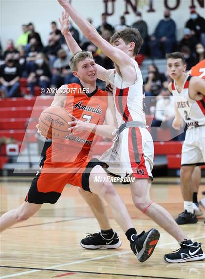 Thumbnail 3 in Amanda-Clearcreek vs Liberty Union (OHSAA D3 Sectional Playoff) photogallery.