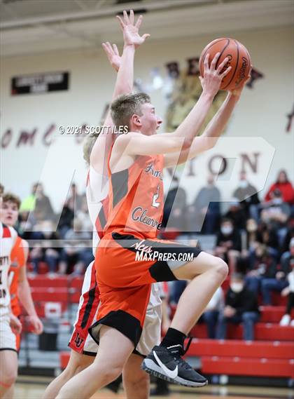 Thumbnail 1 in Amanda-Clearcreek vs Liberty Union (OHSAA D3 Sectional Playoff) photogallery.