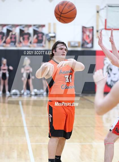 Thumbnail 3 in Amanda-Clearcreek vs Liberty Union (OHSAA D3 Sectional Playoff) photogallery.