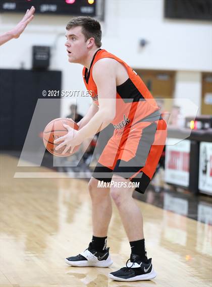 Thumbnail 2 in Amanda-Clearcreek vs Liberty Union (OHSAA D3 Sectional Playoff) photogallery.