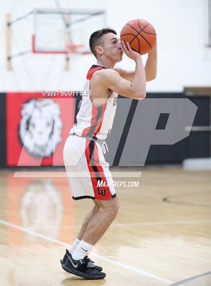 Thumbnail 3 in Amanda-Clearcreek vs Liberty Union (OHSAA D3 Sectional Playoff) photogallery.