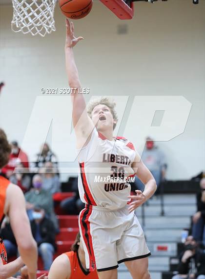 Thumbnail 2 in Amanda-Clearcreek vs Liberty Union (OHSAA D3 Sectional Playoff) photogallery.