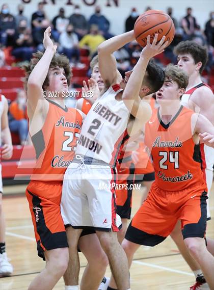 Thumbnail 1 in Amanda-Clearcreek vs Liberty Union (OHSAA D3 Sectional Playoff) photogallery.
