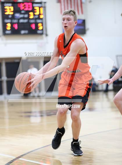 Thumbnail 2 in Amanda-Clearcreek vs Liberty Union (OHSAA D3 Sectional Playoff) photogallery.
