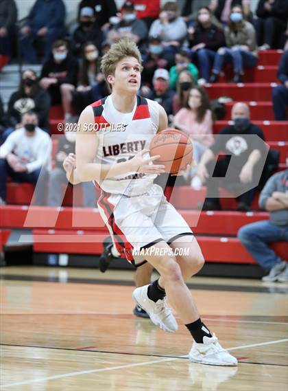 Thumbnail 2 in Amanda-Clearcreek vs Liberty Union (OHSAA D3 Sectional Playoff) photogallery.