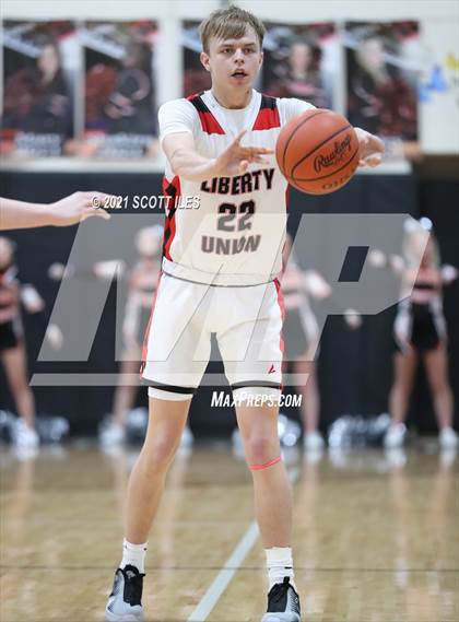 Thumbnail 1 in Amanda-Clearcreek vs Liberty Union (OHSAA D3 Sectional Playoff) photogallery.