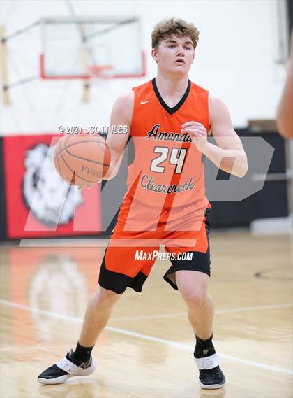 Thumbnail 1 in Amanda-Clearcreek vs Liberty Union (OHSAA D3 Sectional Playoff) photogallery.