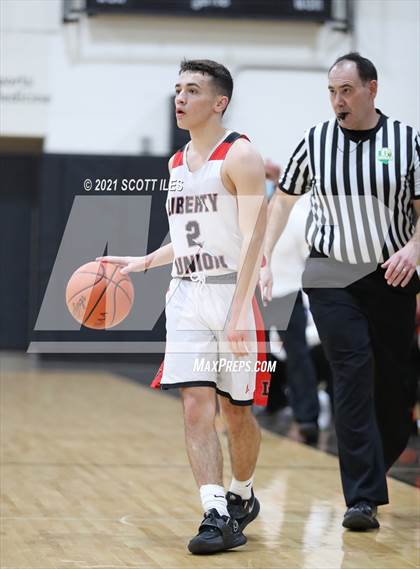 Thumbnail 2 in Amanda-Clearcreek vs Liberty Union (OHSAA D3 Sectional Playoff) photogallery.