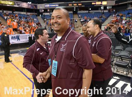 Thumbnail 1 in Natomas vs. Encina Prep (CIF SJS D4 Final) photogallery.
