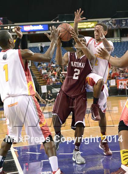 Thumbnail 3 in Natomas vs. Encina Prep (CIF SJS D4 Final) photogallery.