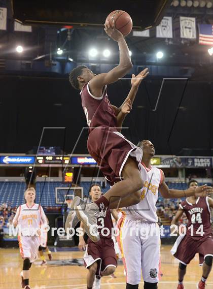 Thumbnail 1 in Natomas vs. Encina Prep (CIF SJS D4 Final) photogallery.