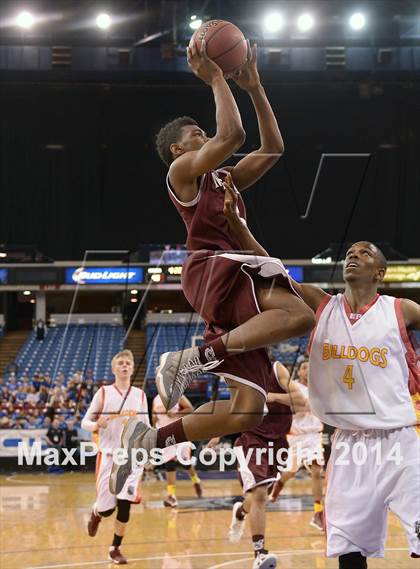 Thumbnail 3 in Natomas vs. Encina Prep (CIF SJS D4 Final) photogallery.