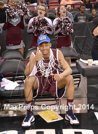 Thumbnail 1 in Natomas vs. Encina Prep (CIF SJS D4 Final) photogallery.
