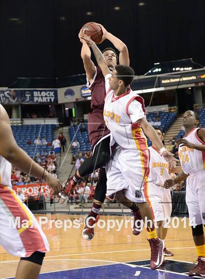 Thumbnail 2 in Natomas vs. Encina Prep (CIF SJS D4 Final) photogallery.