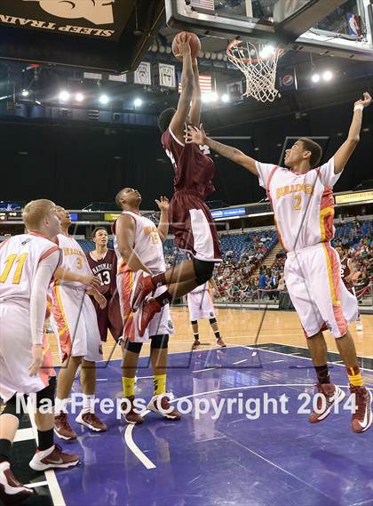 Thumbnail 2 in Natomas vs. Encina Prep (CIF SJS D4 Final) photogallery.