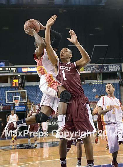 Thumbnail 1 in Natomas vs. Encina Prep (CIF SJS D4 Final) photogallery.