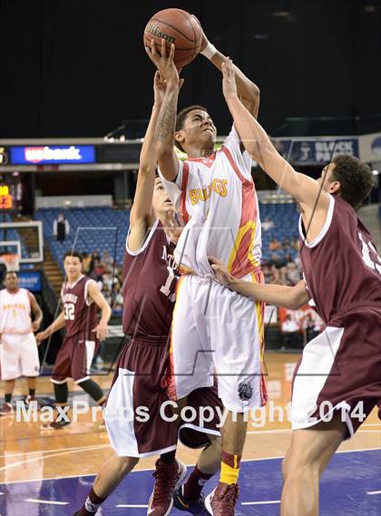 Thumbnail 1 in Natomas vs. Encina Prep (CIF SJS D4 Final) photogallery.