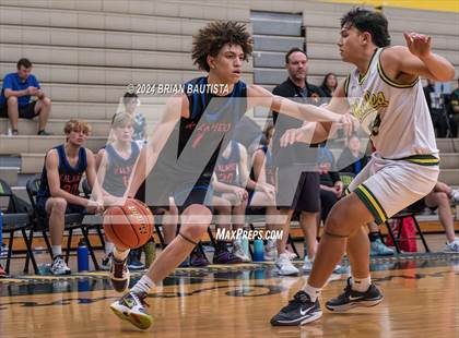 Thumbnail 1 in Kalaheo @ Leilehua photogallery.