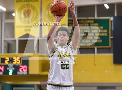 Thumbnail 2 in Kalaheo @ Leilehua photogallery.
