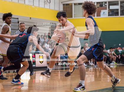 Thumbnail 3 in Kalaheo @ Leilehua photogallery.